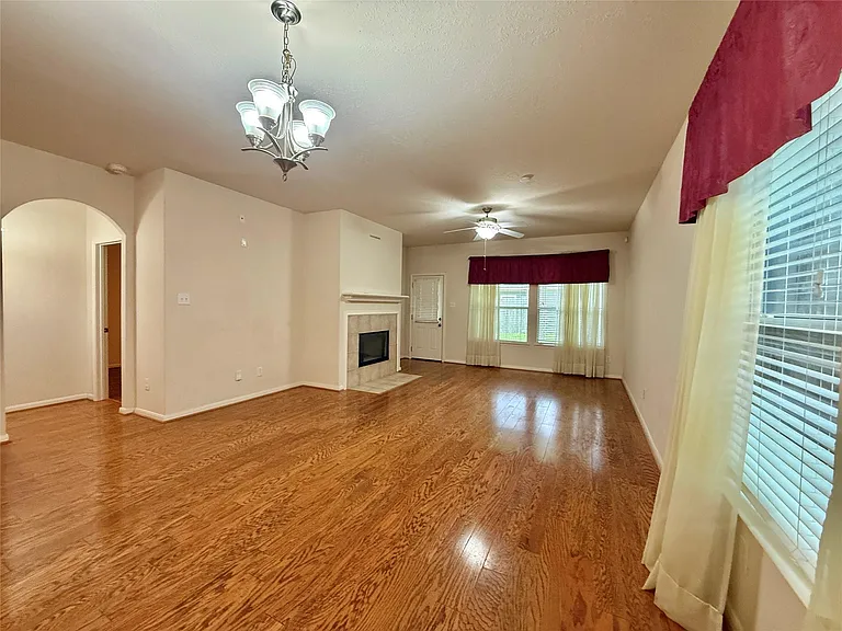 7323 Boerne Creek Dr — Photo 7