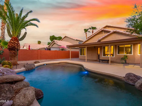 888 E WHITTEN Street, Chandler, AZ 85225