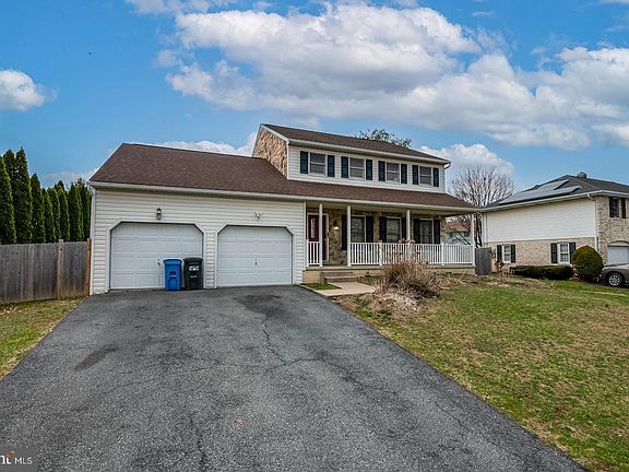 2nd image of 4312 Stoudts Ferry Bridge Rd