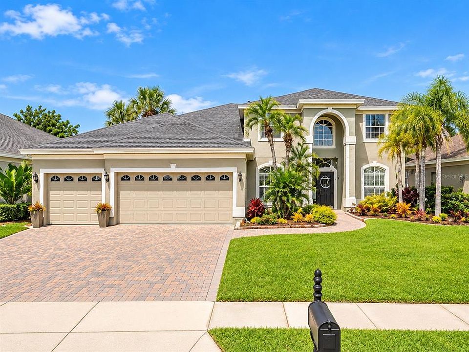 1st image of 2927 CURVING OAKS WAY