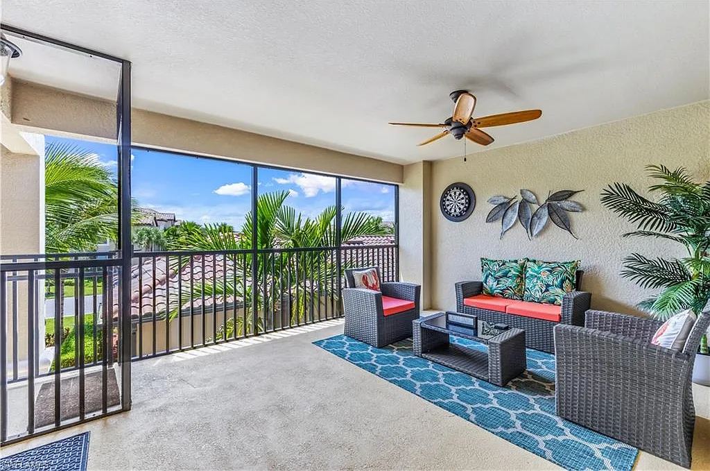 2 bed, 2.0 bath, 1344 sqft, $8,500 — Photo 4