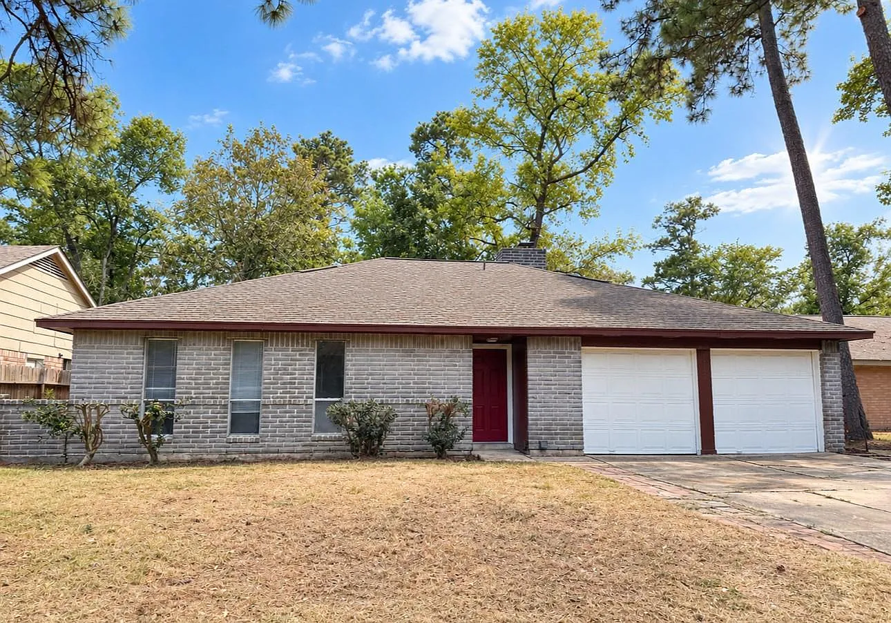 4 bed, 2.0 bath, 1480 sqft, $1,800 — Photo 1