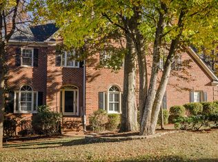 4409 Jamesford Dr, Jamestown, NC 27282