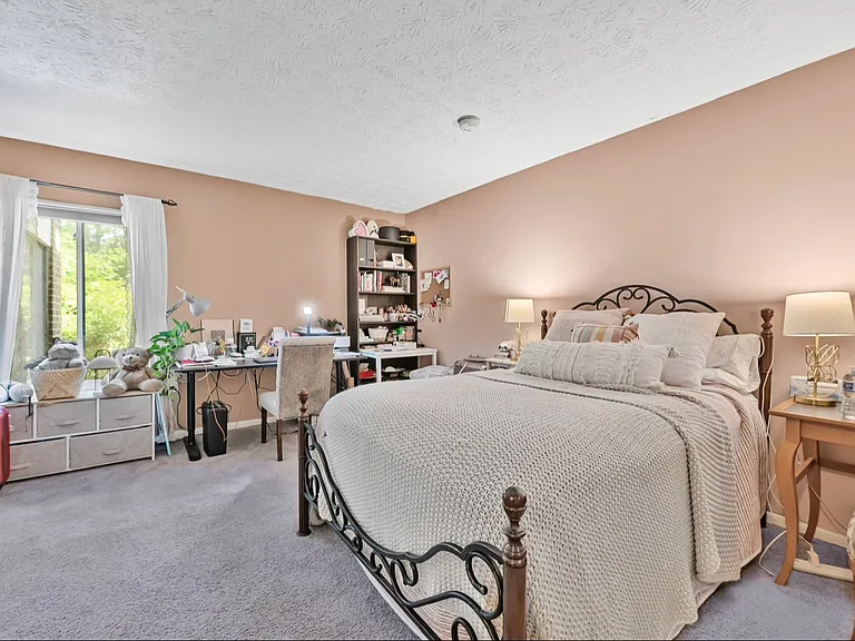 7712 Hanover Pkwy #103 — Photo 16