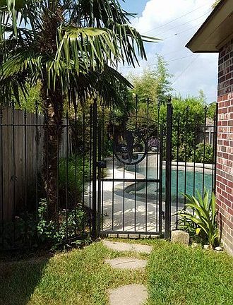 4th image of 114 Eldridge Dr