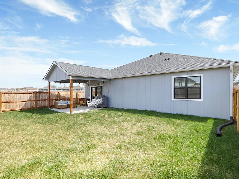 1812 Sutter Woods Rd — Photo 28