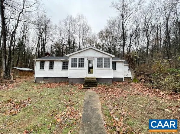 209 Black Bear Ln, Stanley, VA 22851