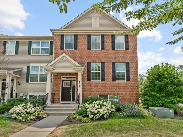 538 Cimmaron Cir, Crystal Lake, IL 60012