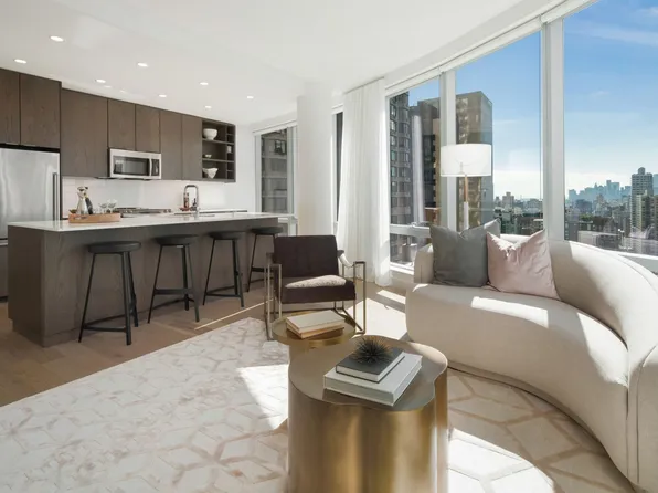 225 East 39th Street image 1 of 25