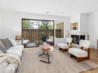 8 Park Crest Ct APT C, Novato, CA