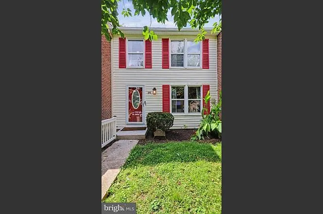 14 Fitzharding Pl