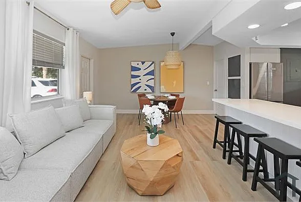 5224 NE 16th Ave — Photo 5