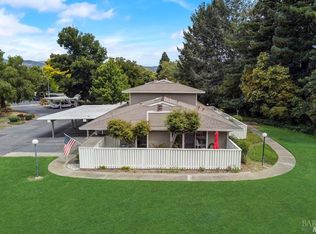 92 Belvedere Ct, Napa, CA 94559