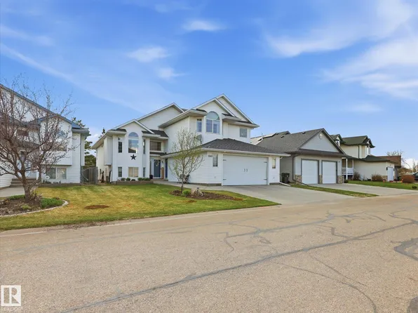 1340 Oakland Cres, Devon, AB T9G 2E5