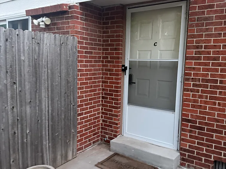 34 Nome Way — Photo 1