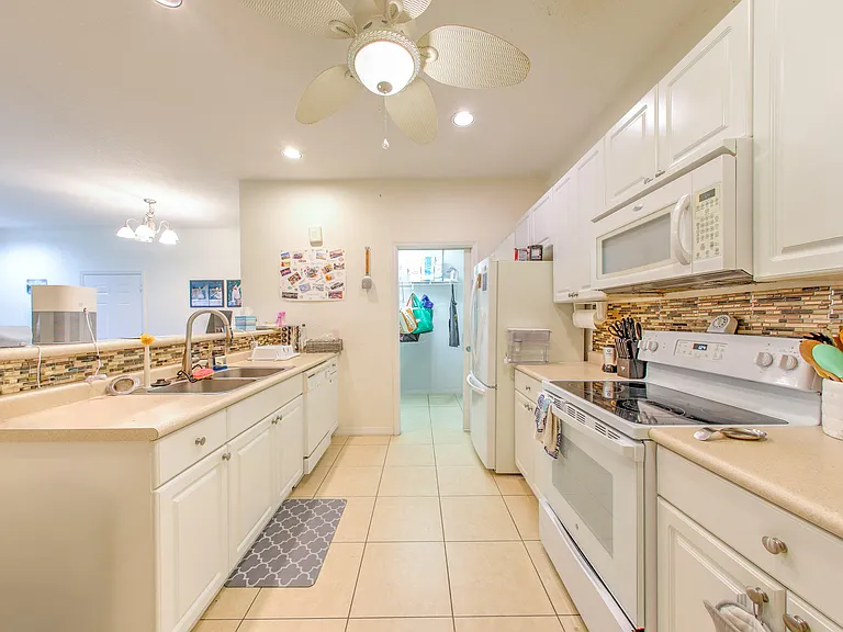1829 Sandhill Crane Dr #B2 — Photo 12