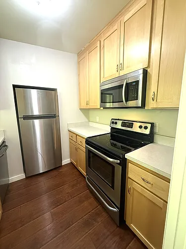 165 California St #4 Photo 1