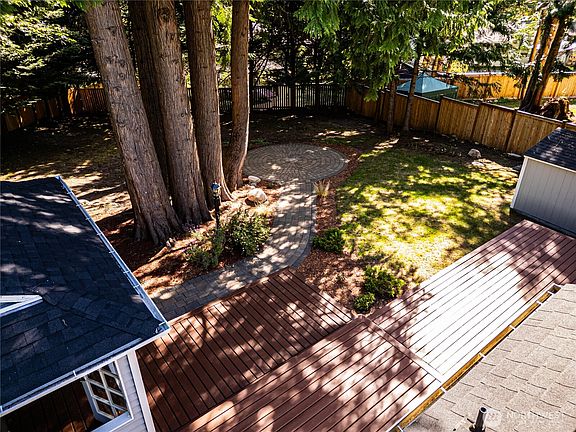 4th image of 22039 NE 15th Street