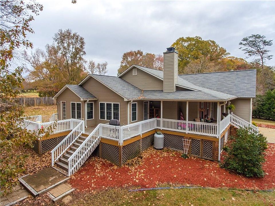 1st image of 2911 Beville Forest Dr