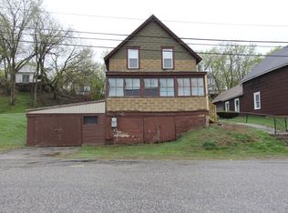 41 Avon St, Lewiston, ME 04240