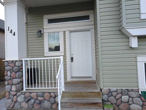 2nd image of 144 E Mount Sundial Ct W
