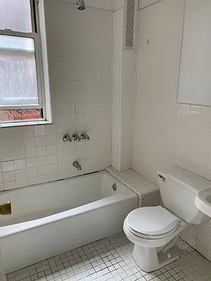 Rented by JMG Properties | media 5