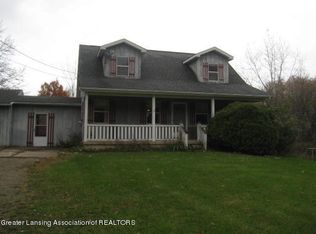 10853 Wilbur Hwy, Eaton Rapids, MI 48827