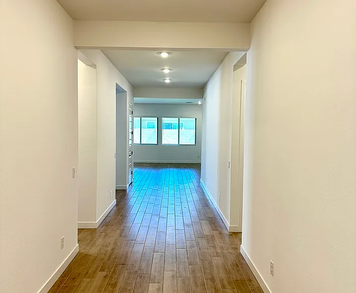 3718 E Gold Mountain Ave — Photo 3