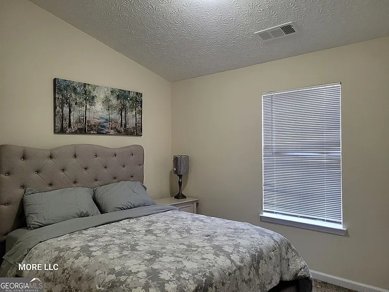 6104 Camden Forrest Ct — Photo 3
