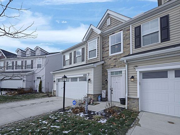 3rd image of 345 Lenell Loop