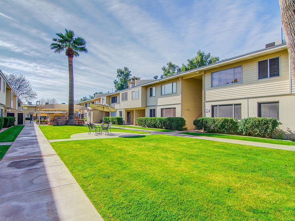 1st image of 2637 W Rose Ln Unit 220