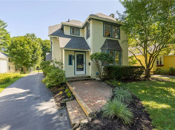 106 Greenaway Rd, Rochester, NY 14610