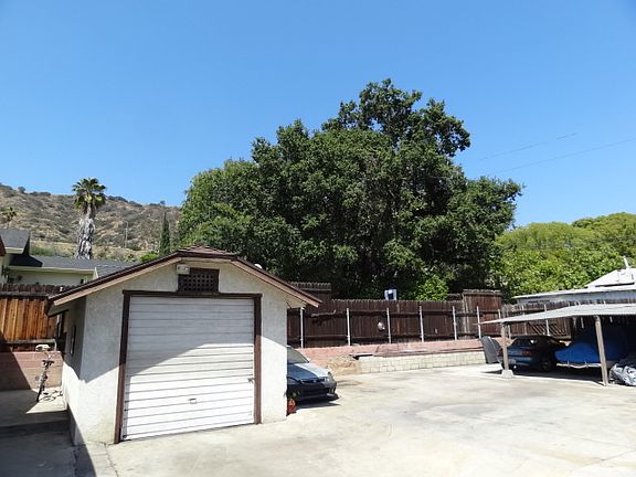3rd image of 5302 Live Oak View Ave