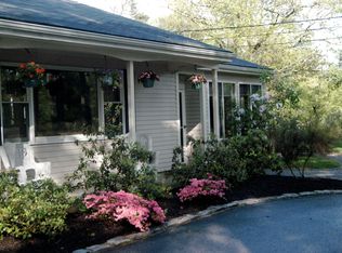 31 Cedar St, Cohasset, MA 02025