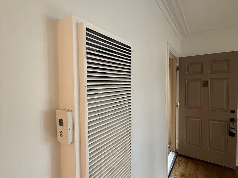 1660 Lyman Pl #2 — Photo 17