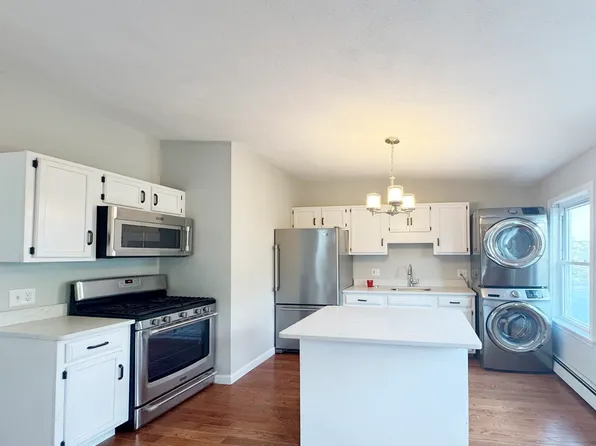 211 London St #2, Boston, MA 02128