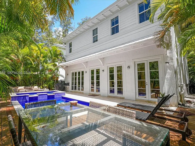 4734 Sunset Dr — Photo 21