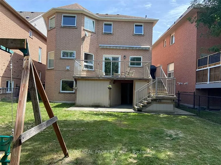 6 Nantucket Dr #BASEMENT — Photo 11
