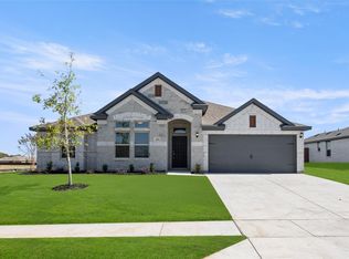 432 Falcon Way, Azle, TX 76020