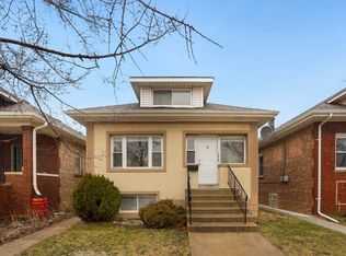7518 W Addison St, Chicago, IL 60634