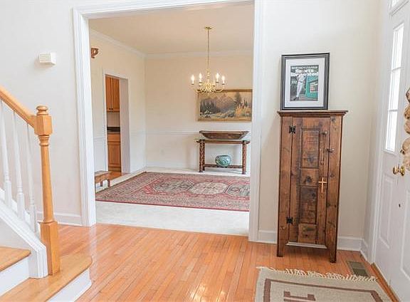 4th image of 5820 Monocacy Dr