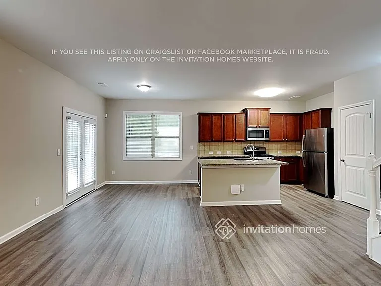 4394 Favored Way — Photo 8