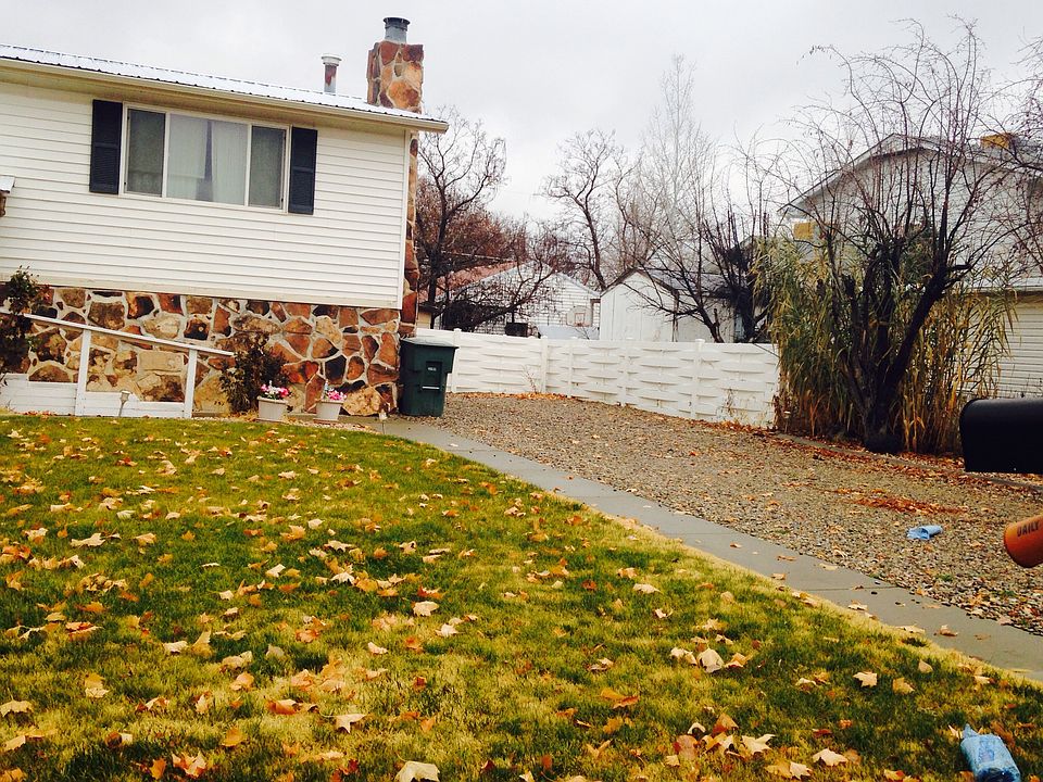 2nd image of 2050 N 26th St