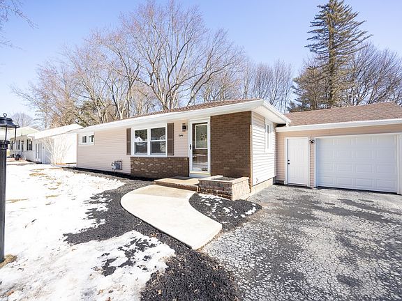 2nd image of 80 Alaimo Dr