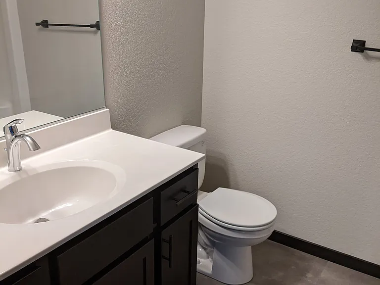 3149 Gateway Dr #5 — Photo 5