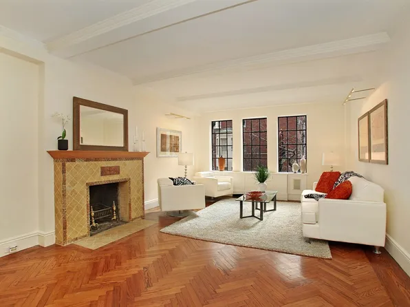 439 East 51st Street image 1 of 17