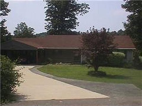 2nd image of 2350 Farms Cir