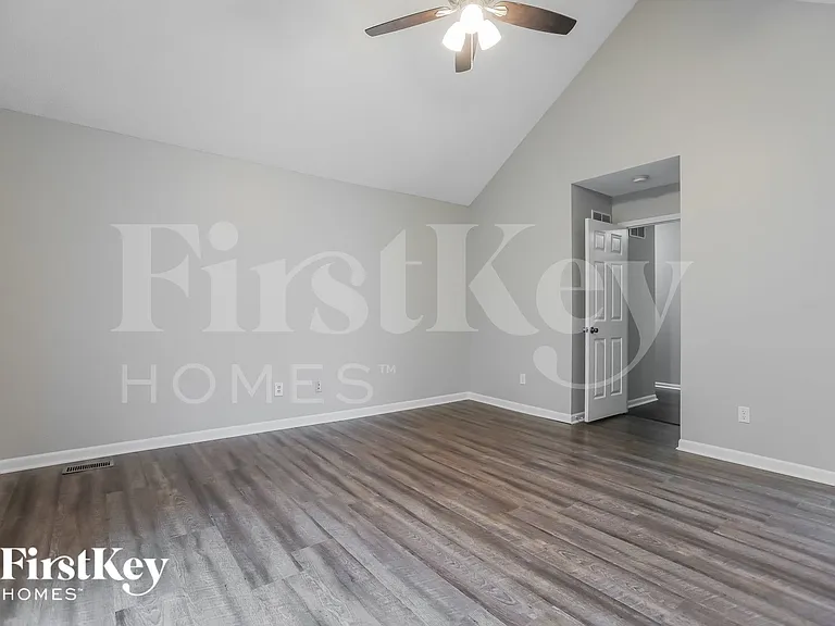 15117 W 131st St — Photo 9
