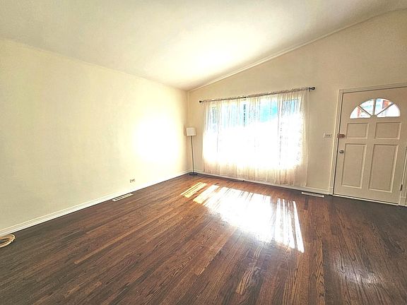 5th image of 8522 W Normal Ave