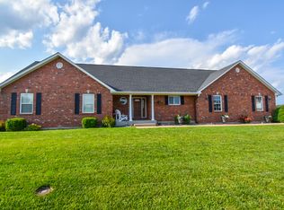 32 Lindsey Ct, Troy, MO 63379